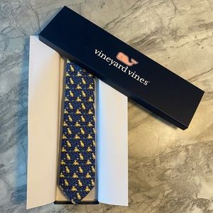 Vineyard Vines tie with original box